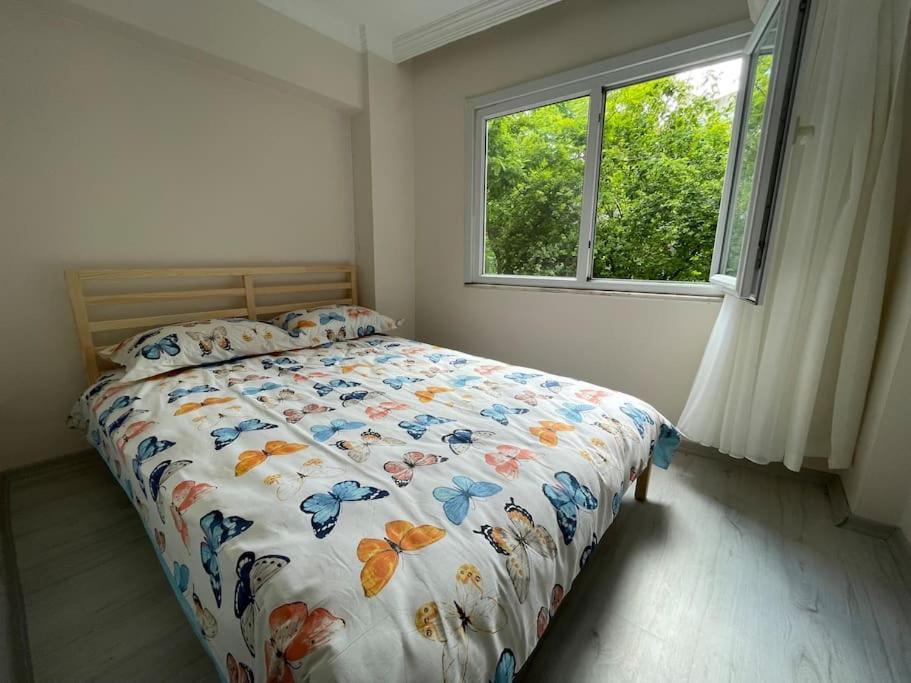 Apartment Tarihi Yarimada Fatihte Iki Katli Muestakil Ev