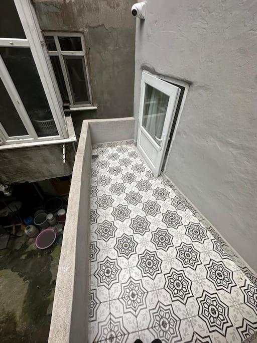 Tarihi Yarimada Fatihte Iki Katli Muestakil Ev * İstanbul